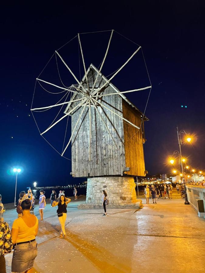 דירות נסבר Alexandrov Plaza Studio מראה חיצוני תמונה